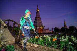 BIB: 1999
                            <button type="button" onclick="openModal(19241788)" class="btn btn-primary btn-sm float-right btn-popup" data-toggle="modal" data-target=".modal-high-quality">
                        <i class="fas fa-shopping-cart"></i> Add to Cart
                    </button>
                                            <button type="button" onclick="isThisMe(19241788, true)" class="btn btn-success btn-sm float-right btn-popup btn-isme hidden" data-toggle="tooltip" data-placement="bottom" title="นี่คือรูปของคุณใช่ไหม คลิกที่นี่เพื่อเอาเข้าอัลบั้ม">
                        <i class="fas fa-plus"></i> Add to album
                    </button>
                    <button type="button" onclick="isThisMe(19241788, false)" class="btn btn-warning btn-sm float-right btn-popup btn-isnotme hidden">
                        <i class="fas fa-ban"></i> Remove from album
                    </button>